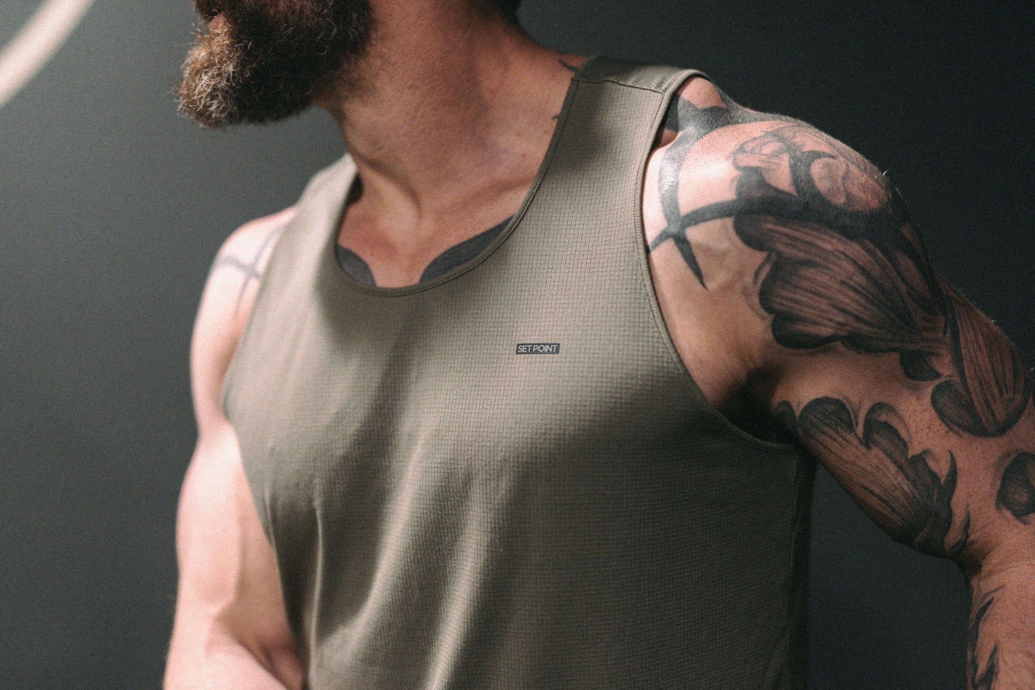 What is the Point of Tank Tops: Benefits, Uses, and Style Tips