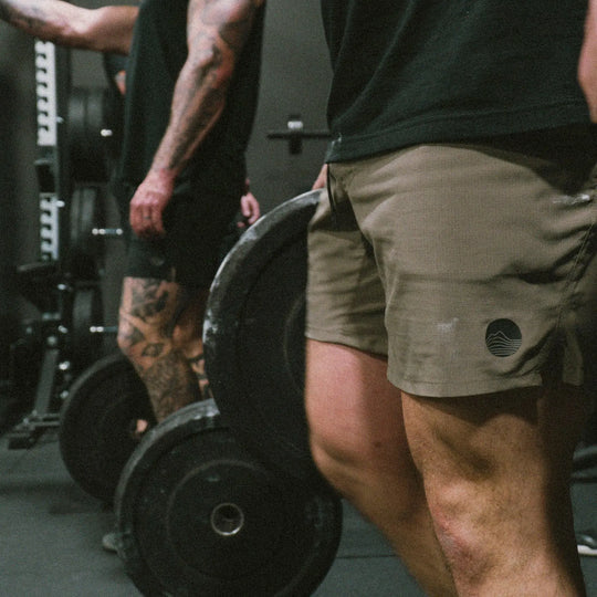 Set Point™ LW Crest Short