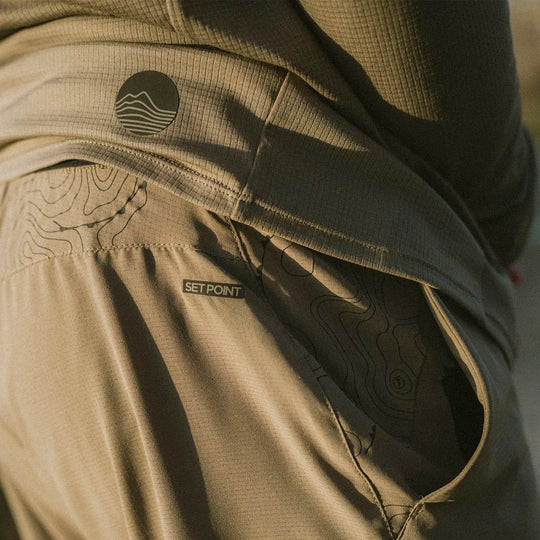 Set Point™ LW Crest Short