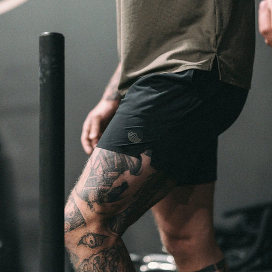 Set Point™ LW Crest Short