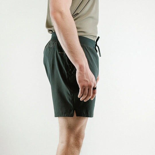 Set Point™ LW Crest Short