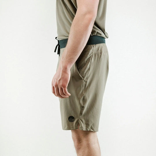 Set Point™ LW Crest Short