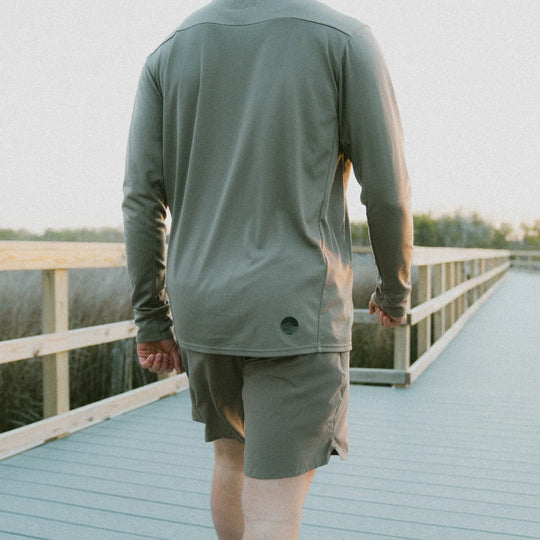 Set Point™ LW Hybrid Hooded Sun Shirt