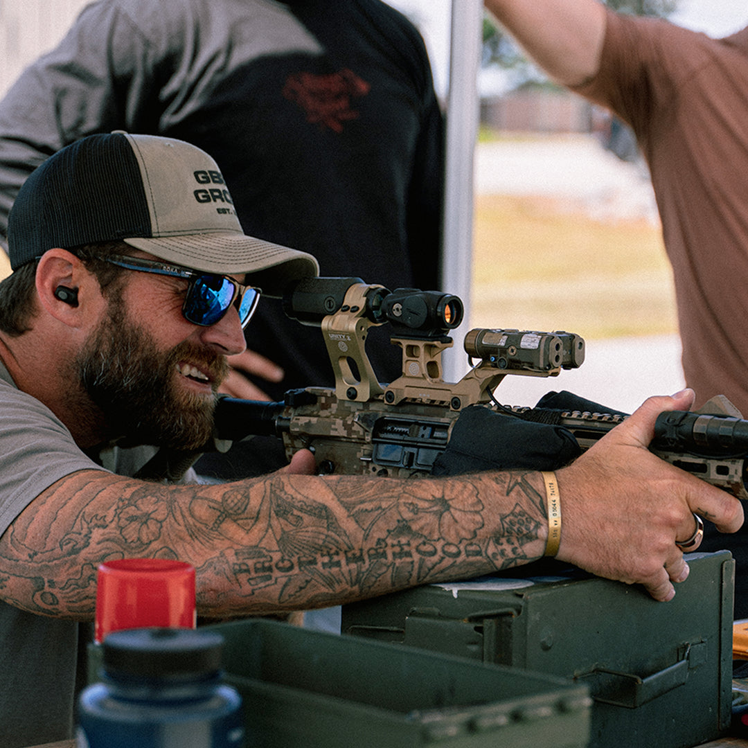 GBRS Hydra x UNITY™ 2.91 FTC Magnifier Mount Bundle (FDE) - Lifestyle shot with product in action